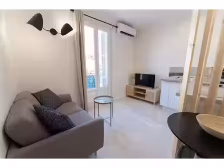 idéal investisseur - 2 pièces proche edhec