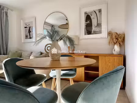 coup de coeur – appartement contemporain entièrement meublé