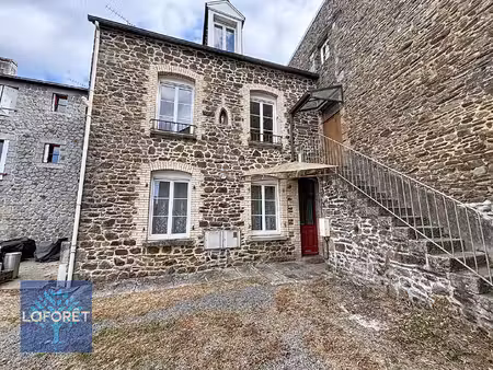 maison fougeres 4 pièce(s)