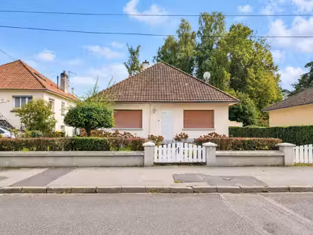 pavillon individuel idéalement situé