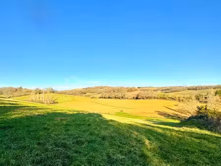 terrain de 3 693 m² à castillon-massas