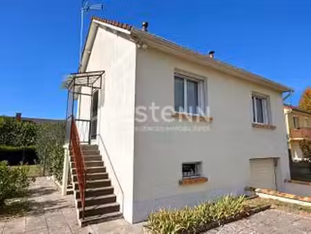 vente maison à aubigné-racan (72800) : à vendre / 60m² aubigné-racan