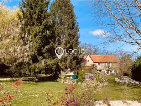 demeure de charme 20 pièces 530 m2 et parc arboré à 30 mn de pau