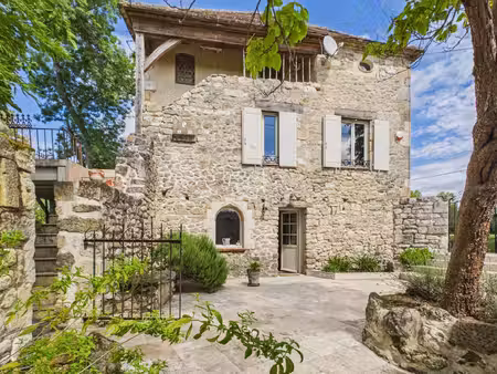 vieux moulin renové avec piscine près de monflanquin