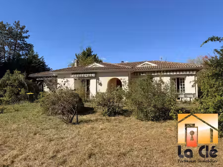 vente villa plain-pied 5 pièces - 5 minutes d'agen