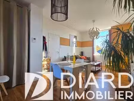 location appartement 2 pièces à fougères (35300) : à louer 2 pièces / 43m² fougères