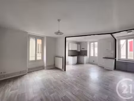 appartement f2 à louer - 2 pièces - 47 58 m2 - st affrique - 12 - midi-pyrenees