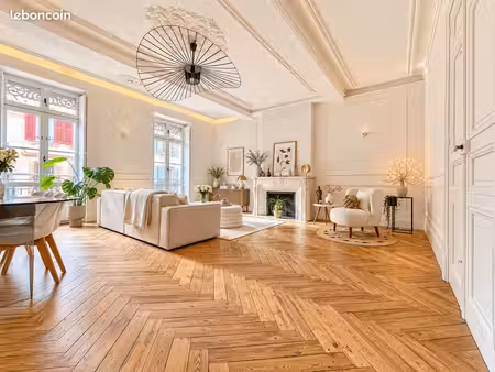appartement de caractère 115 m² – centre historique de montauban – entièrement rénové