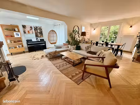 maison 6 pièces 132 m²