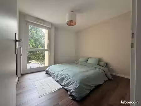 2 pièces 48m² + terrasse + garage & parking