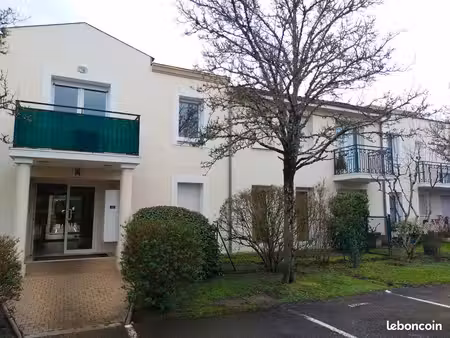 studio loue a vendre cauderan