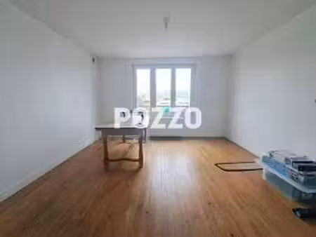 location appartement 3 pièces à sainte-marguerite-d'elle (14330) : à louer 3 pièces / 60m²