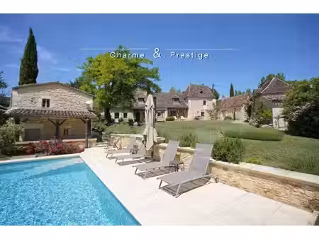 charmante propriété  gîte & piscine