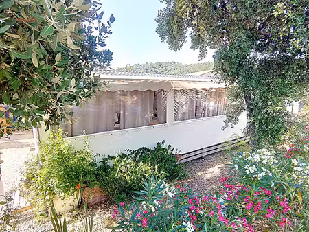 mobil home rocbaron 4 pièces 40 m2 avec véranda de 27m² sur une parcelle 267m² avec...