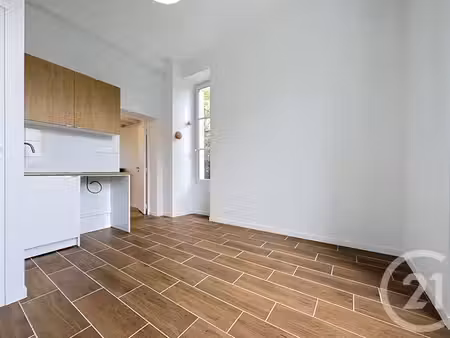 appartement studio à louer - 1 pièce - 23 97 m2 - corbeil essonnes - 91 - ile-de-france