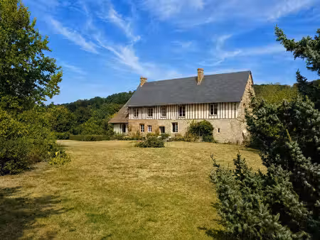 manoir au coeur de la vallée de la saane  25 km varengeville sur mer  12 km luneray