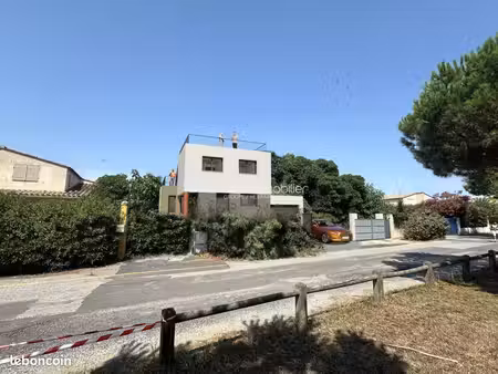 maison 5 pièces 141 m²