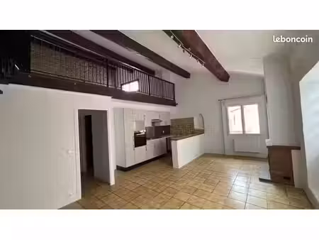 location duplex t3