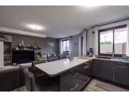 t2 51m2 avec jardin au coeur des amidonniers