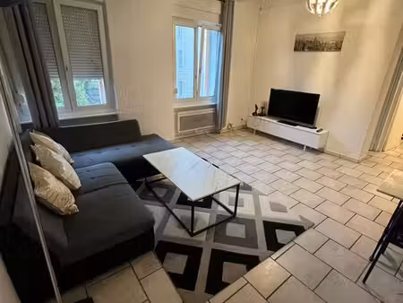 location f1 meublée