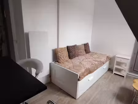 studio meublé 100m de la fac