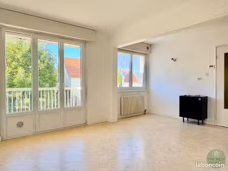studio 1 pièce 26 m²