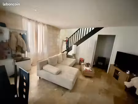 duplex 3 pièces rénové + jardin 70 m² – villenave d’ornon