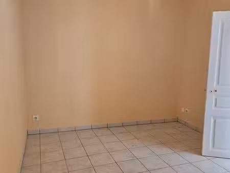 loue appartement f2