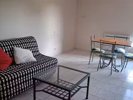 studio meublé 30m²