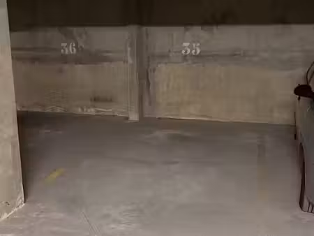 place de parking proche rer a