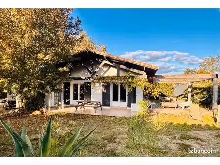 maison à l'année 5 pièces 110m2 jardin