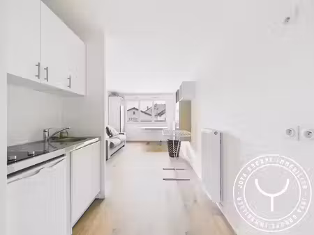 location meublée appartement 1 pièce 25.54 m² à le blanc-mesnil (93150)  766 €