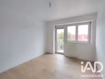 location appartement 4 pièces 65 m² à mulhouse (68100)  740 €