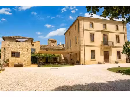 domaine avec parc et piscine