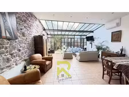 à agde  villa avec terrasse à acheter 489 000 €