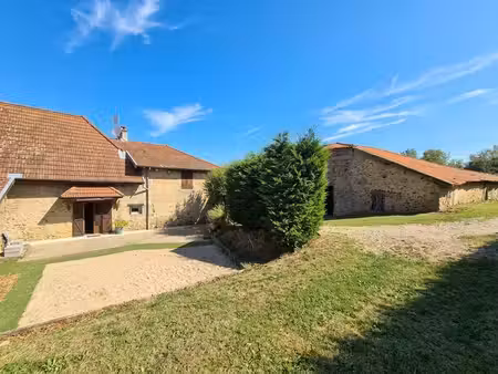 ensemble de caractère avec grange de 361 m² et vue imprenable