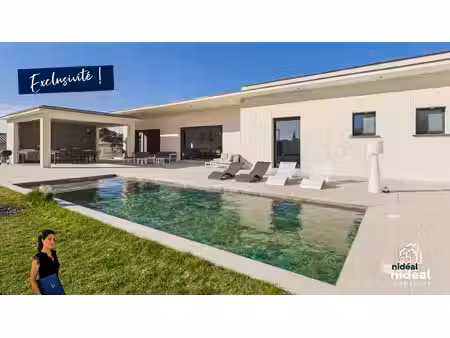 récente villa contemporaine
