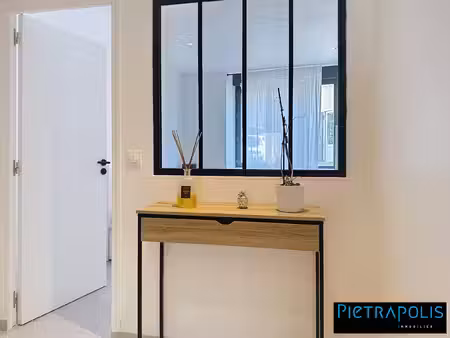 t2 neuf avec extérieur
