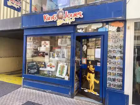a vendre menton carre d'or - fonds de commerce jouets