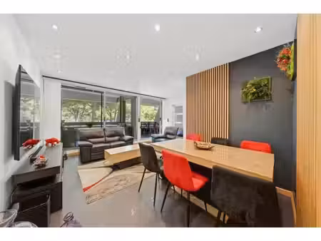3 pièces en coeur de ville avec double garage