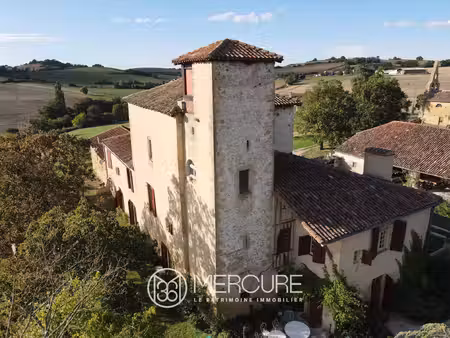 beau chateau ismh xii  xv et xviie siecles