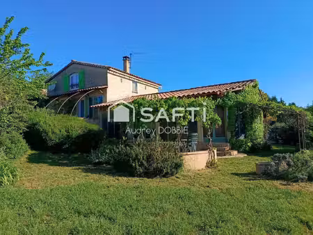 07460 : maison au calme sur un terrain de plus de 5000 m²