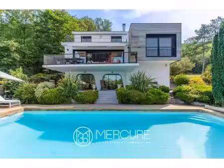 villa d'architecte - vue panoramique-acces prive a la riviere ari