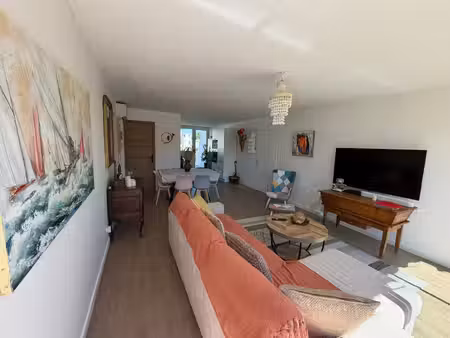 rare à la grande-motte ! appartement traversant de 94 m² avec terrasses et parking ;...