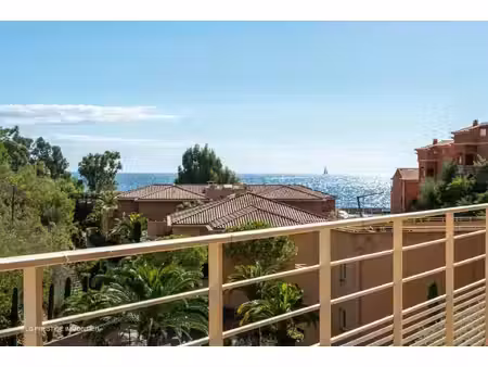 appartement luxe vue mer et plage à pied