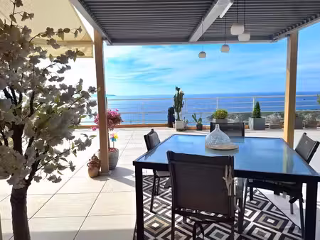 sanguinaires t4 avec 110m2 de terrasse vue mer imprenable