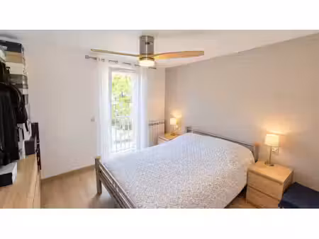 charmant appartement 2 pieces 47 m2 - renove   lumineux - chateauneuf-grasse