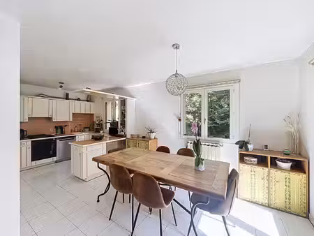 le monêtier-les-bains - appartement 5 chambres avec jardin et garage