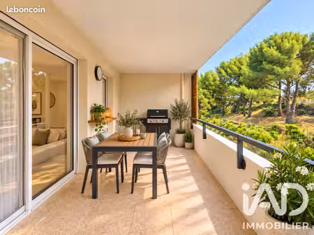 appartement 3 pièces 64 m²