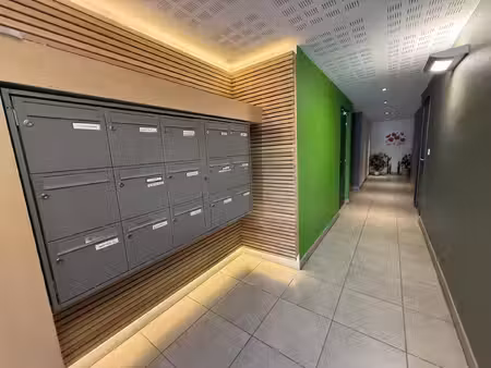 appartement t4 avec terrasse  proche allées provençales